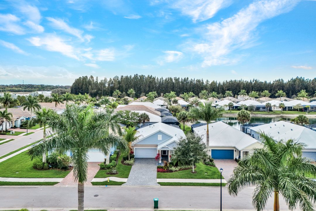 14604 Catamaran Pl, Naples, FL 34114