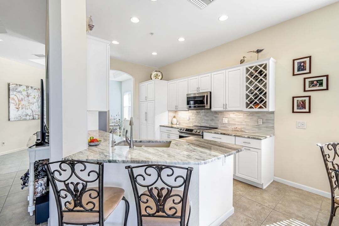 13034 Pennington Pl #201, Fort Myers, FL 33913