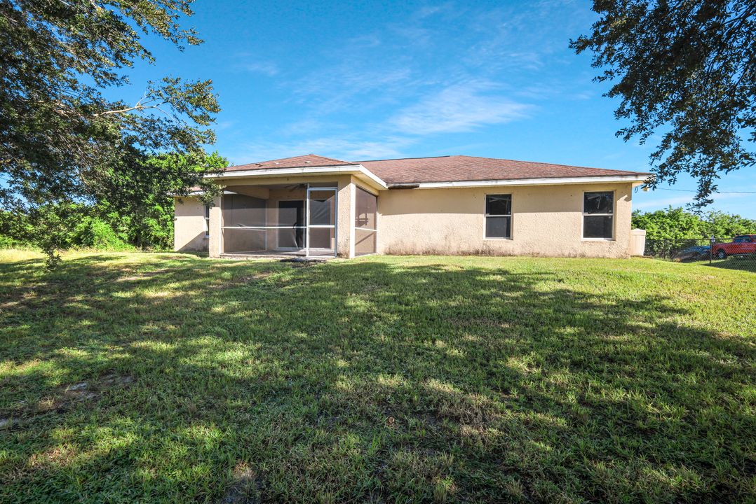2503 5th St SW, Lehigh Acres, FL 33976