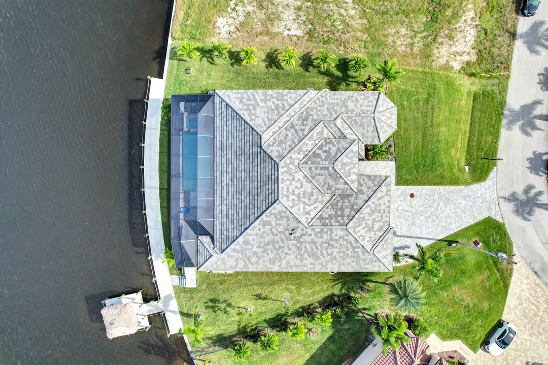 3215 NW 17th Ln, Cape Coral, FL 33993