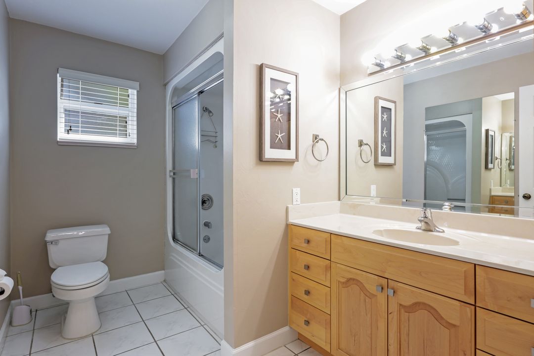 422 Seaworthy Rd, North Fort Myers, FL 33903