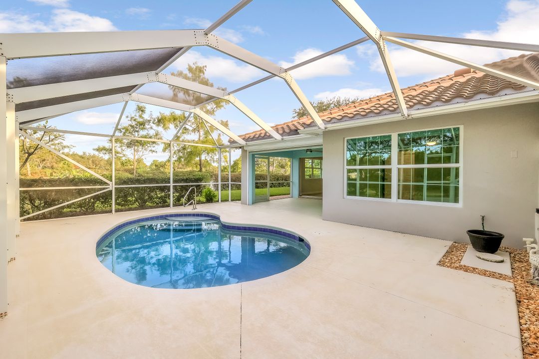 28832 Vermillion Ln, Bonita Springs, FL 34135