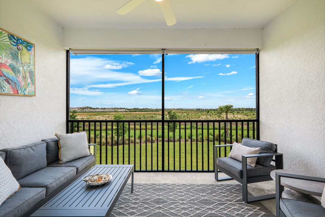 11811 Venetian Lagoon Dr #204, Fort Myers, FL 33913