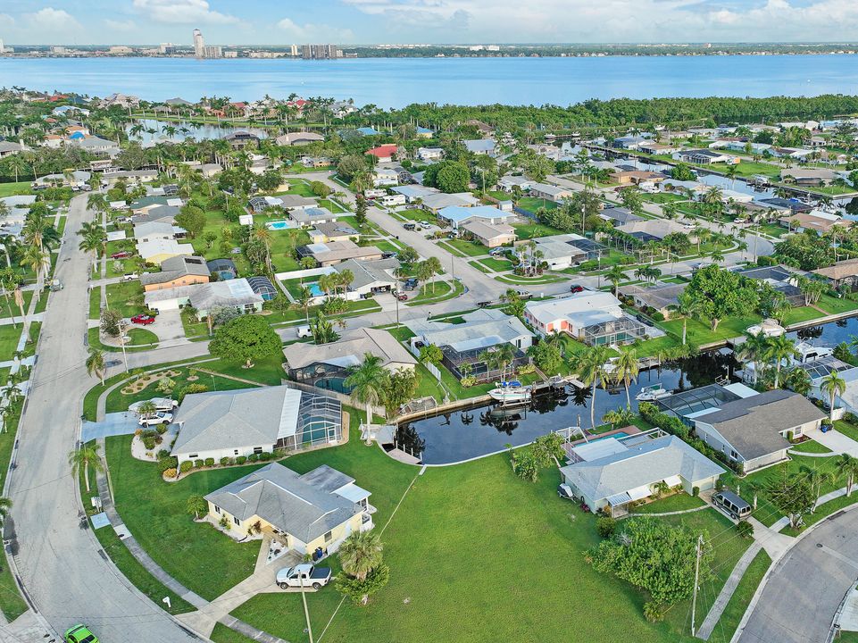 1751 Lakeview Blvd, North Fort Myers, FL 33903