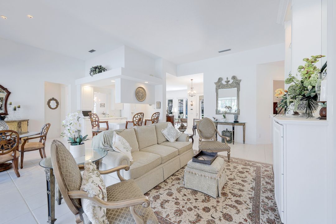 3101 Dominica Way, Naples, FL 34119