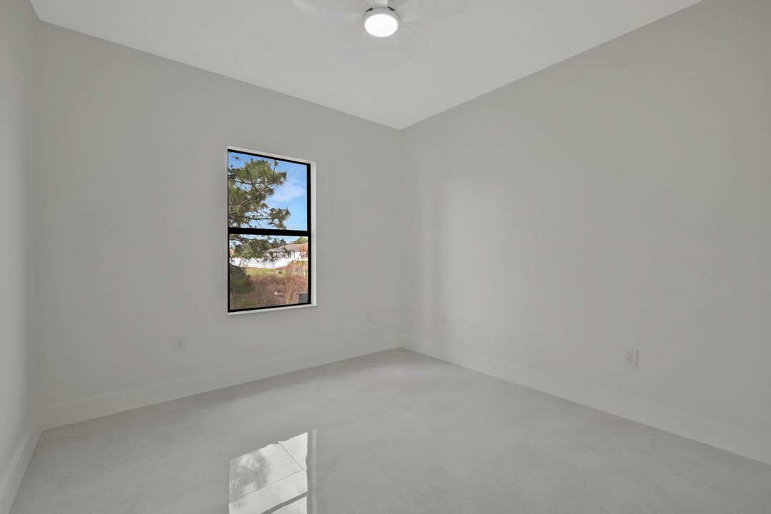 3800 24th St SW, Lehigh Acres, FL 33976