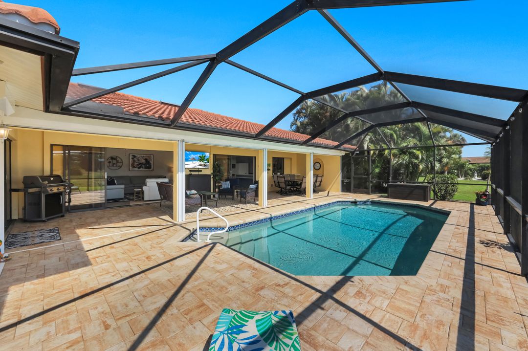 3718 SE 8th Ave, Cape Coral, FL 33904