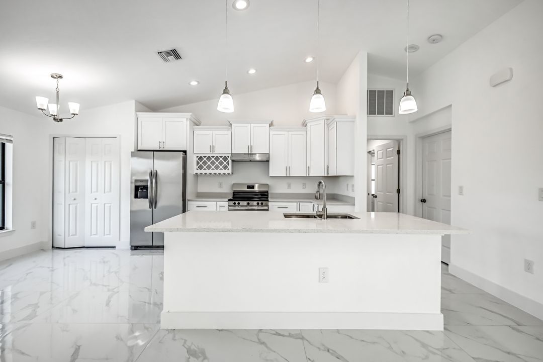 3018 11th St SW, Lehigh Acres, FL 33976