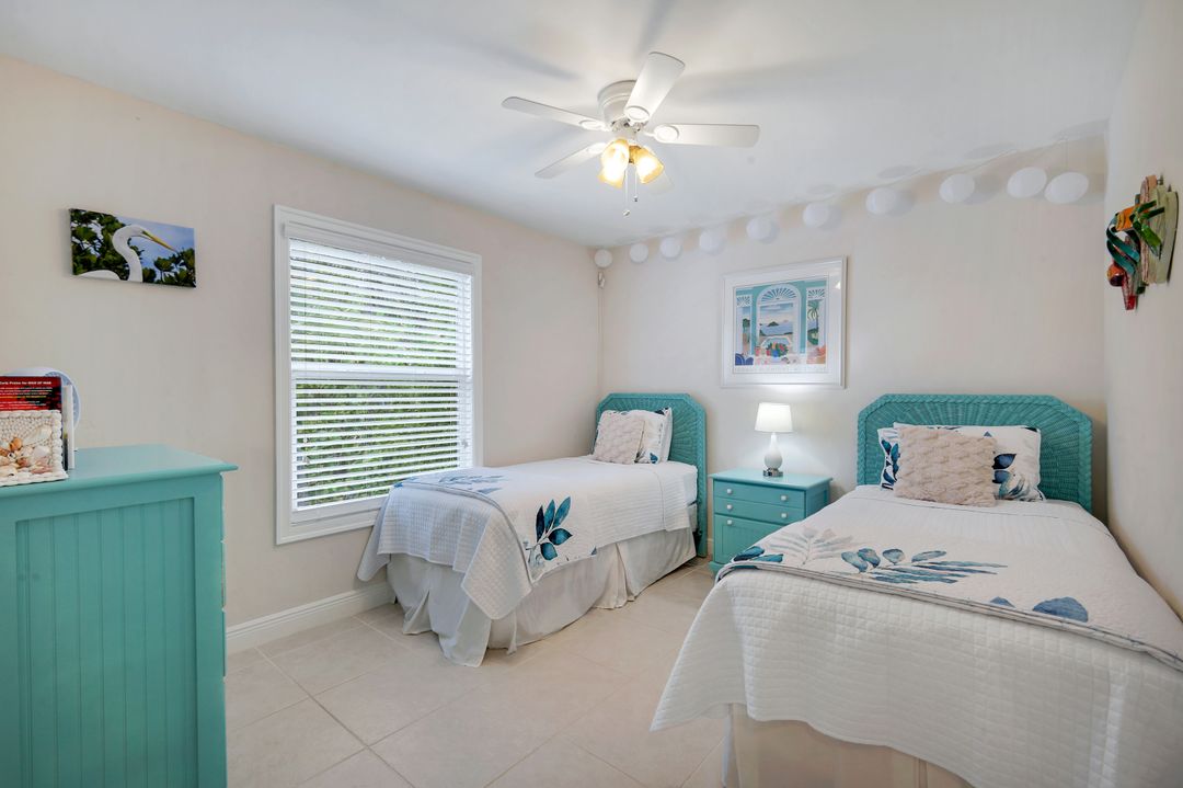 6126 Castaways Ln, Sanibel, FL 33957