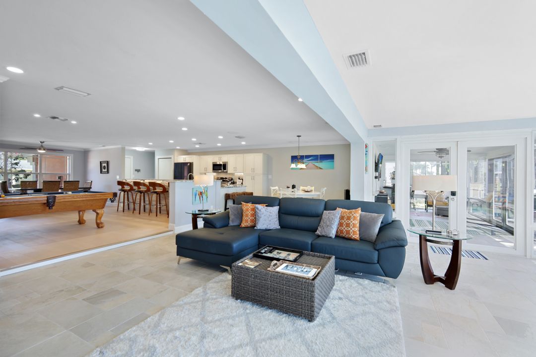 120 SW 54th St, Cape Coral, FL 33914