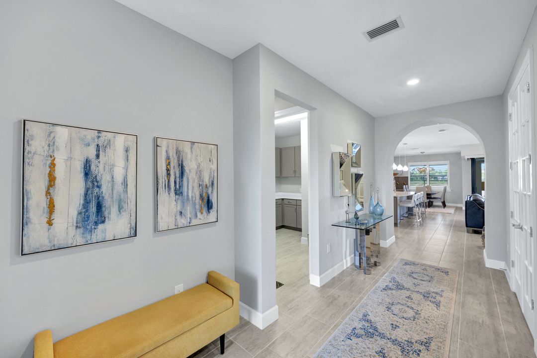 19572 Utopia Ln, Estero, FL 33913