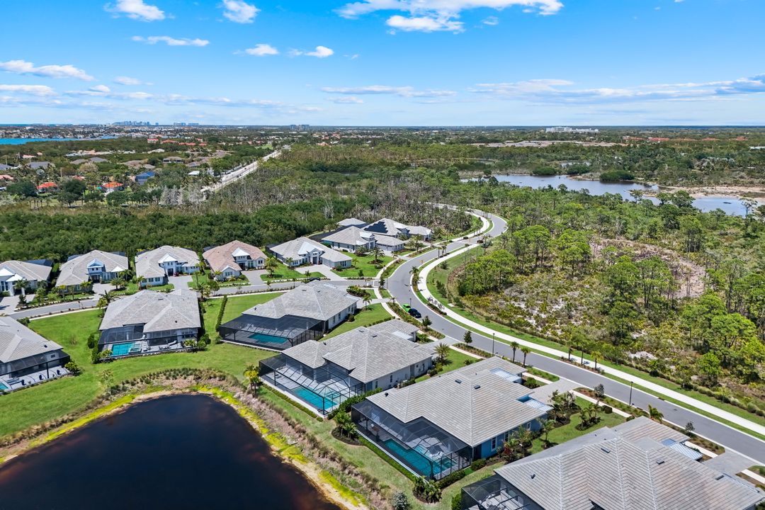 8859 Nevis Wy, Naples, FL 34112