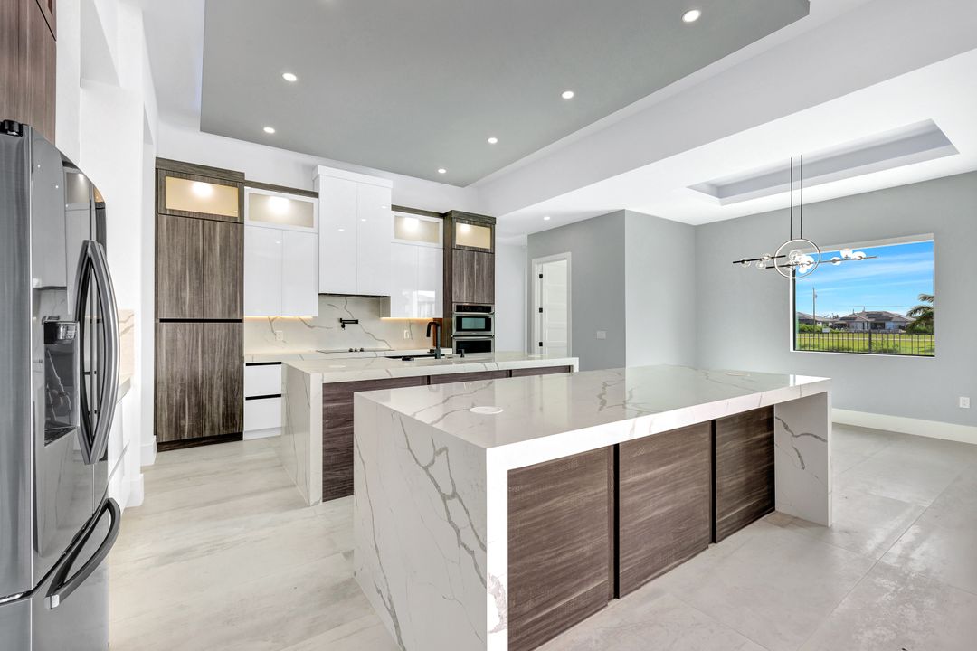 719 Old Burnt Store Rd N, Cape Coral, FL 33993