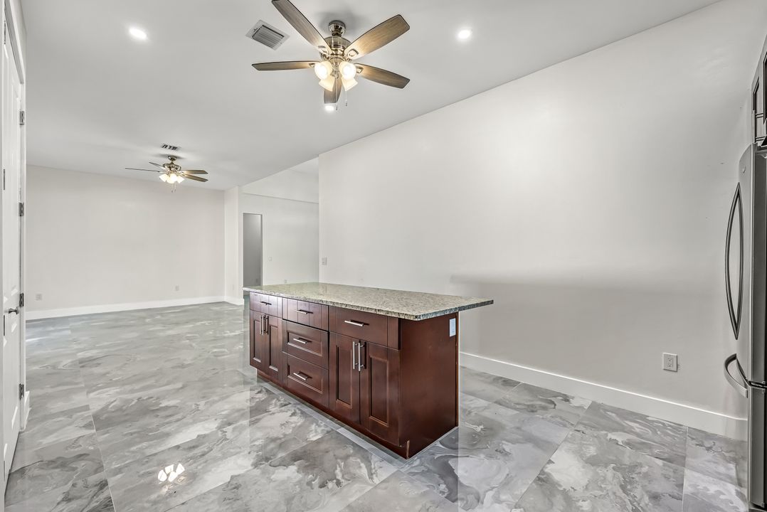 1853 Della Dr, Naples, FL 34117