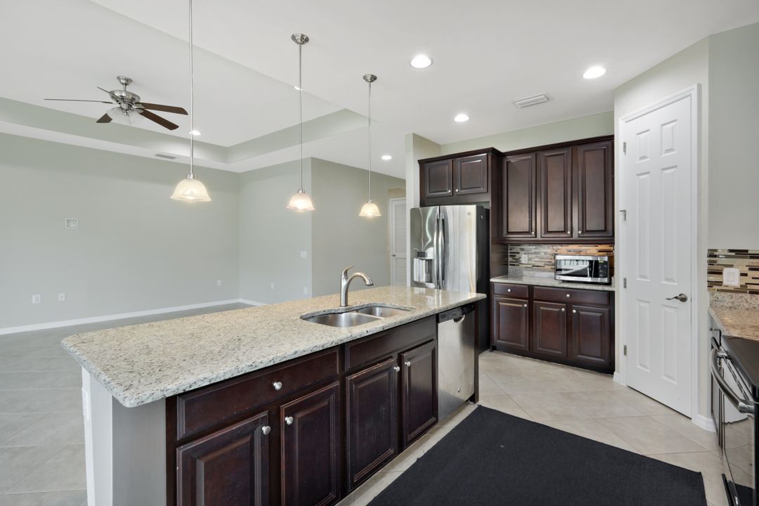 8649 Banyan Bay Blvd, Fort Myers, FL 33908