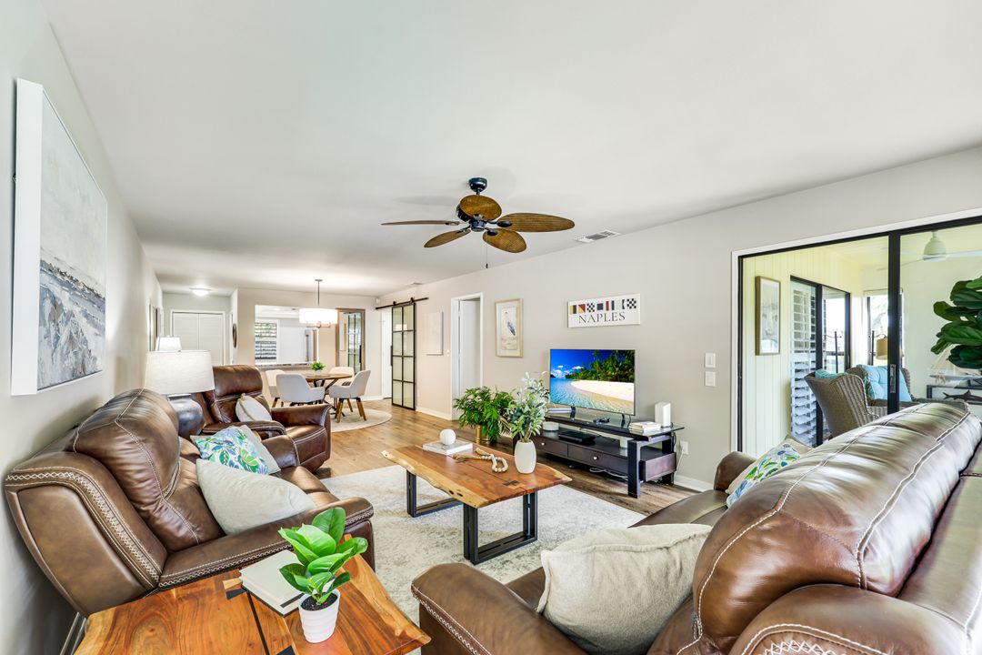 4300 Belair Ln #12, Naples, FL 34103