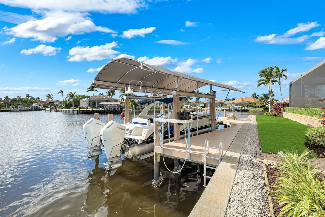 80 Anchor Ct, Marco Island, FL 34145
