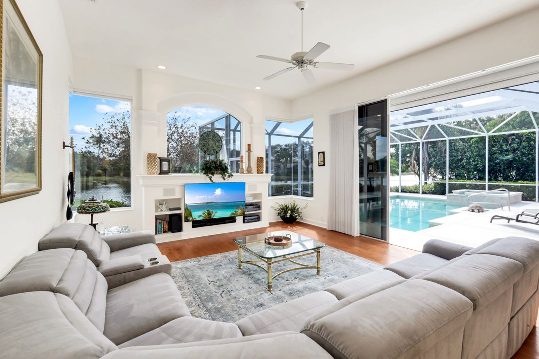 24351 Woodsage Dr, Bonita Springs, FL 34134