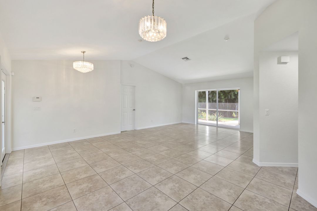 14801 Royal Oak Ct, Fort Myers, FL 33919