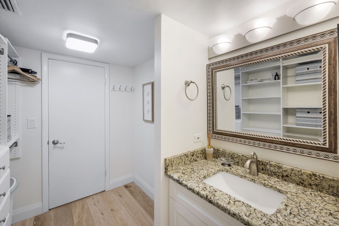 5 Bluebill Ave #208, Naples, FL 34108