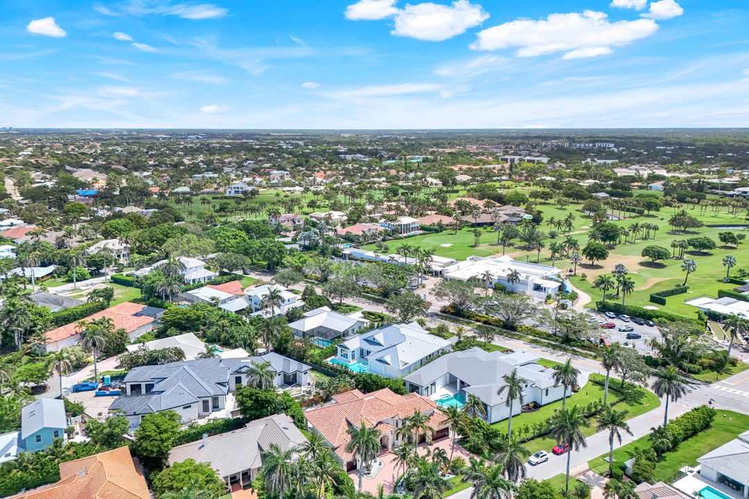 491 Wedge Dr, Naples, FL 34103