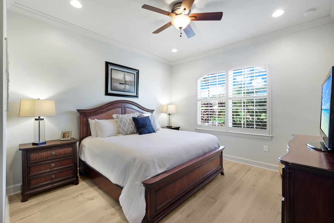 9356 Slate Ct, Naples, FL 34120