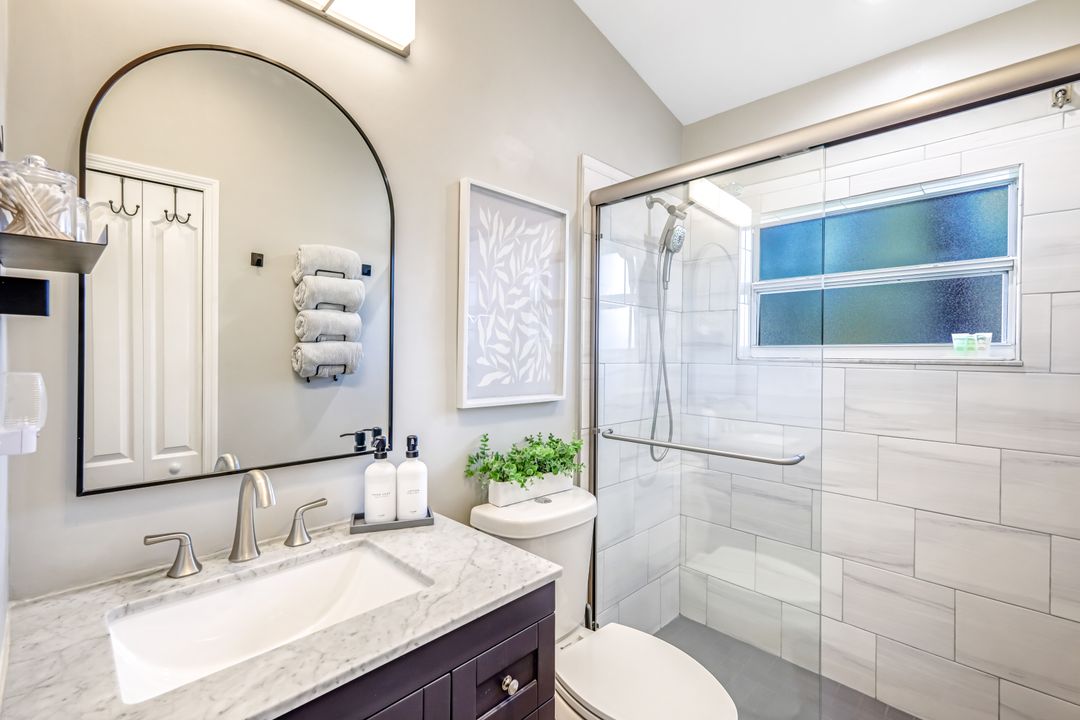 4934 SW 2nd Pl, Cape Coral, FL 33914