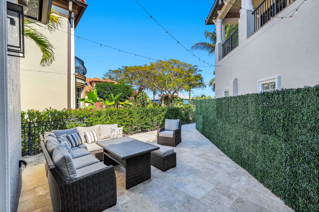 4842 SW 29th Ave, Cape Coral, FL 33914