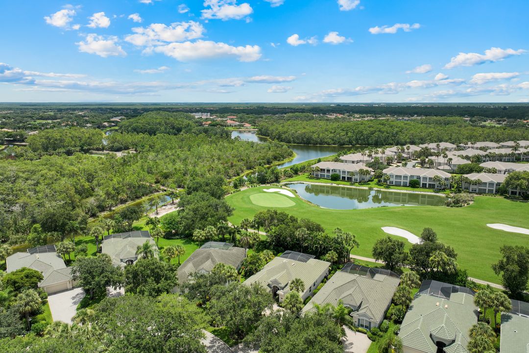 23151 Foxberry Ln, Bonita Springs, FL 34135