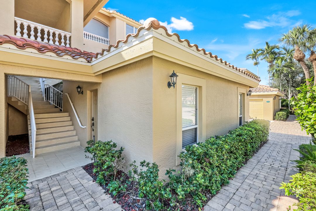 1840 Les Chateaux Blvd #4201, Naples, FL 34109