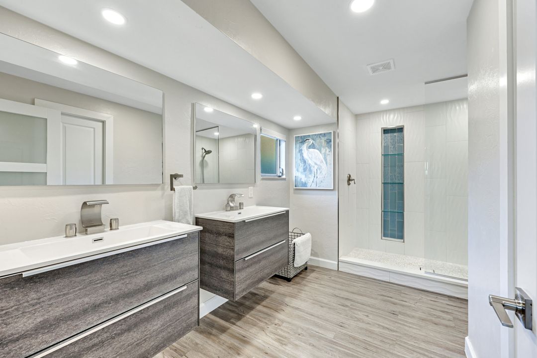 1326 SE 21st Ave, Cape Coral, FL 33990