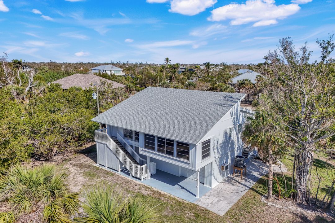 455 Peachtree Rd, Sanibel, FL 33957