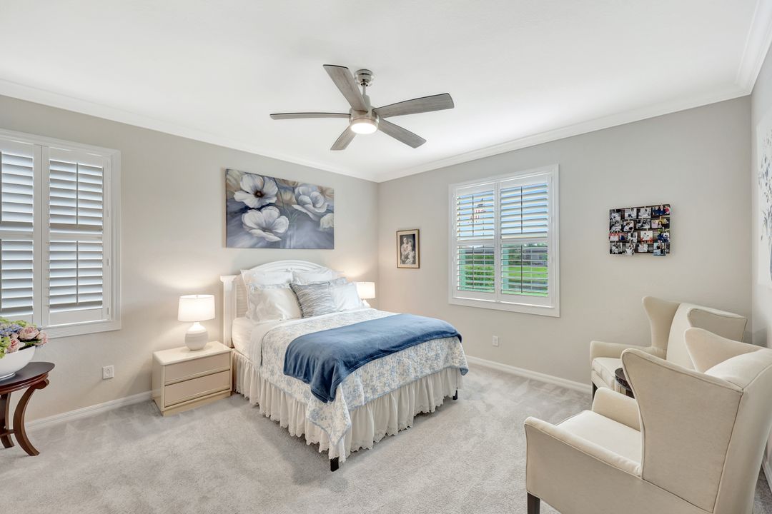 2174 Clementine St, Naples, FL 34120