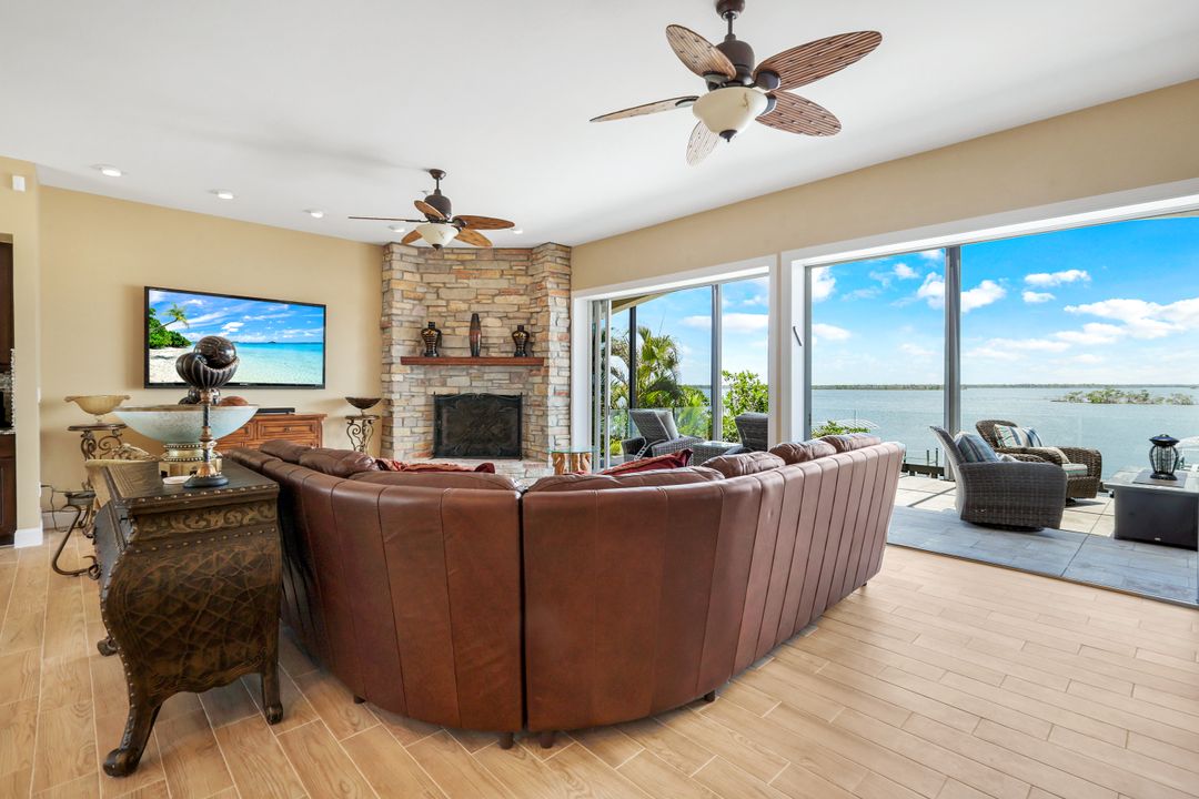 21421 Widgeon Terrace, Fort Myers Beach, FL 33931