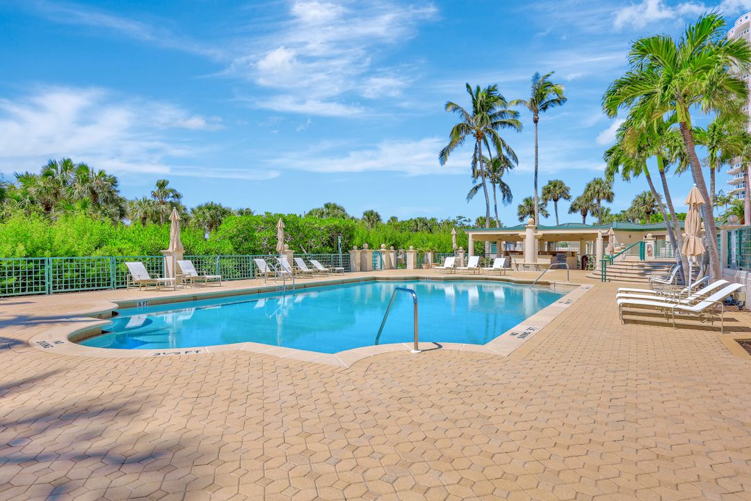 8171 Bay Colony Dr #1704, Naples, FL 34108