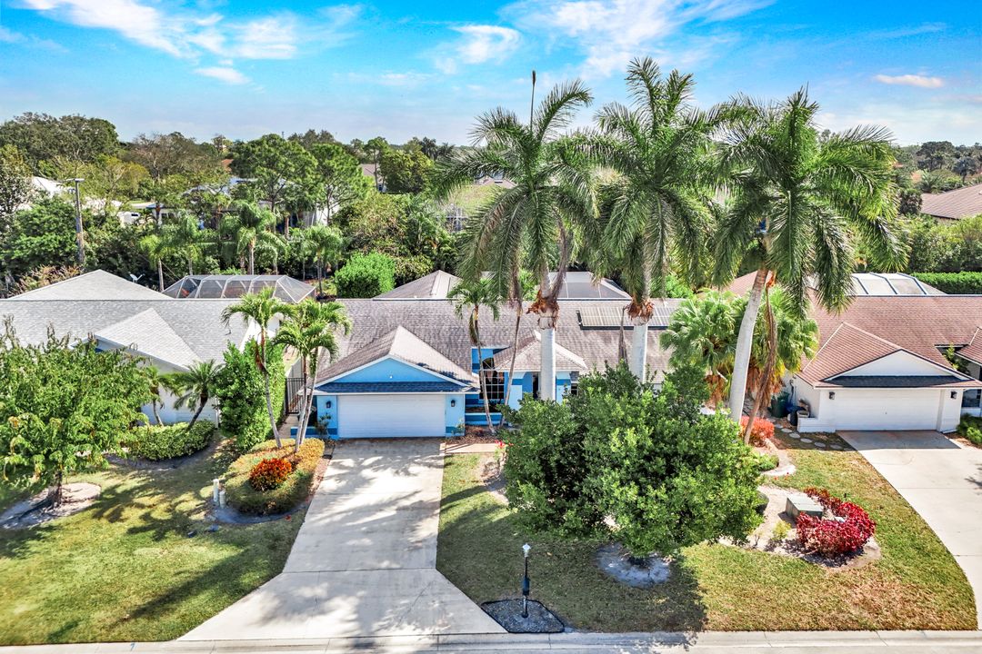 10341 Regent Cir, Naples, FL 34109