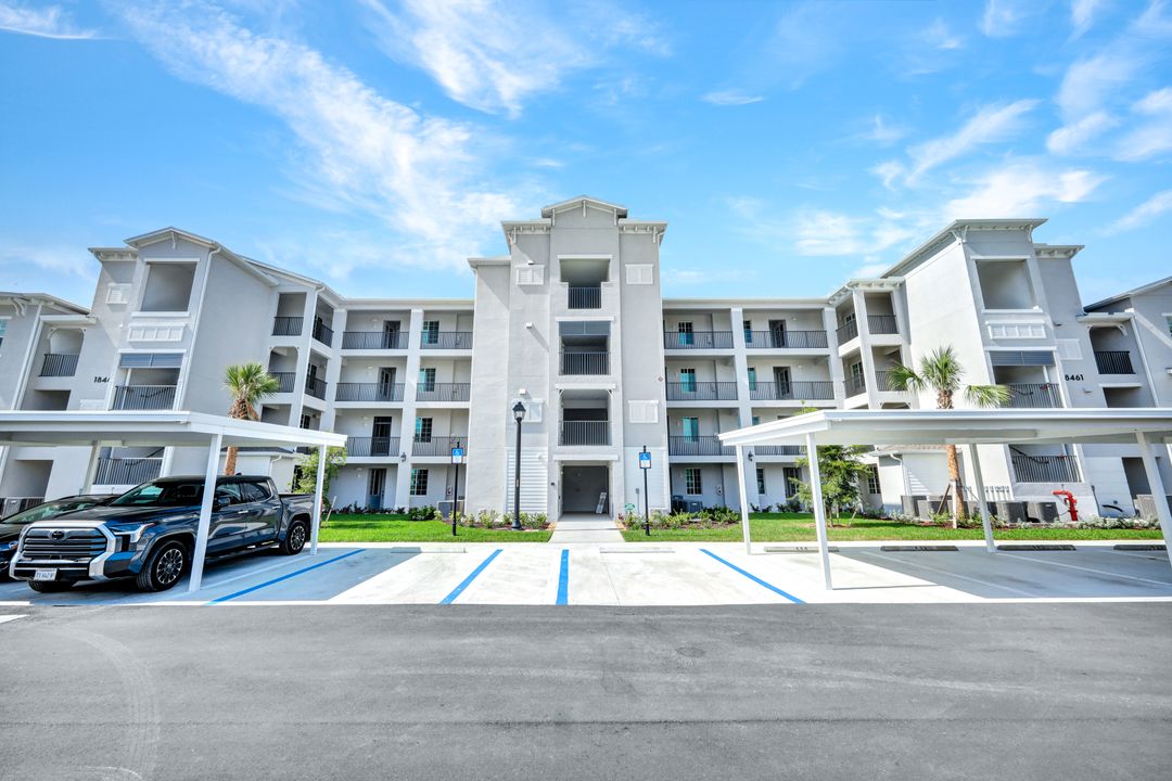 18461 Copperhead Dr #441, Lehigh Acres, FL 33936