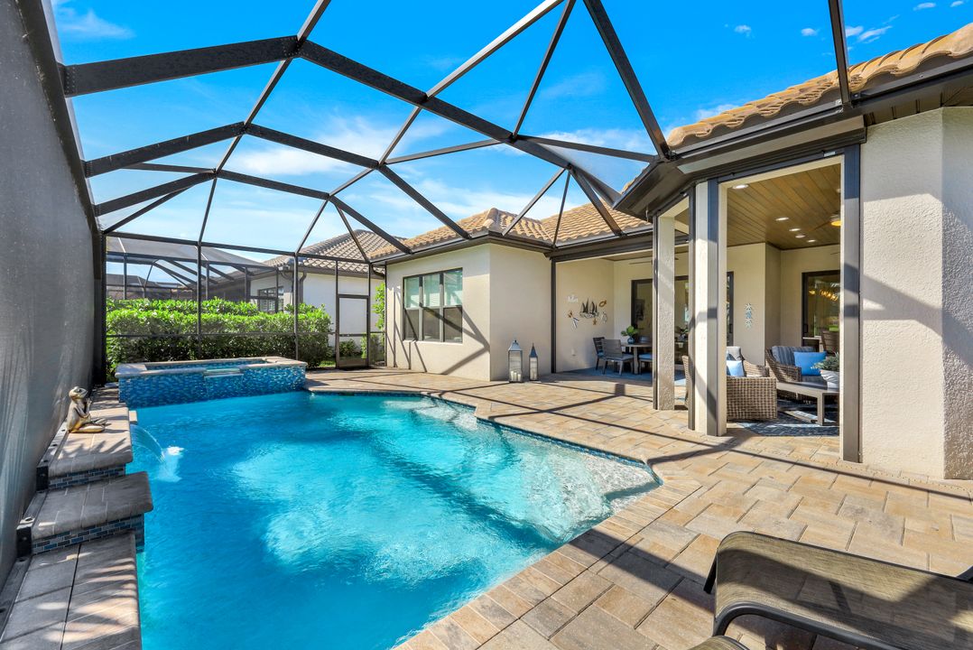 9500 Montelanico Loop, Naples, FL 34119