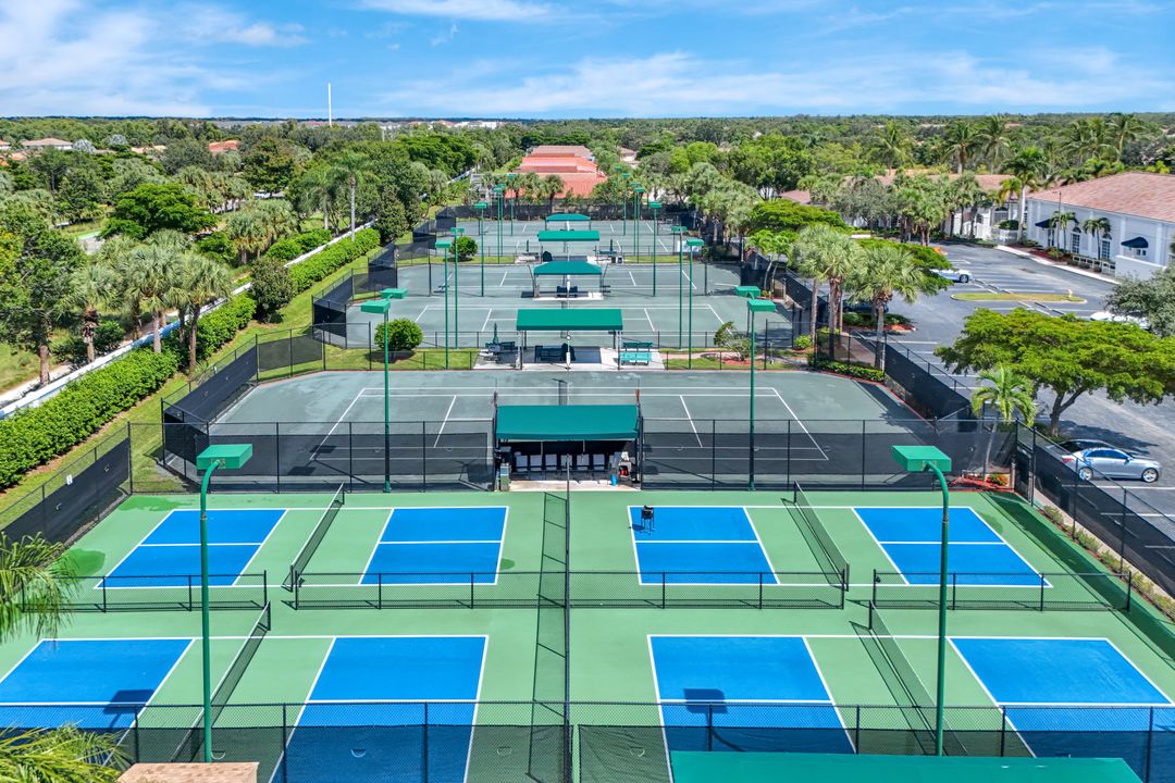 20001 Serene Meadow Ln, Estero, FL 33928