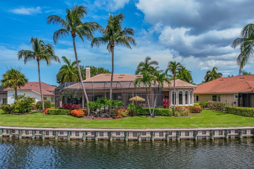 2988 St Barnabas Ct, Naples, FL 34105