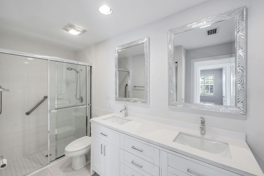 4155 St George Ln, Naples, FL 34119