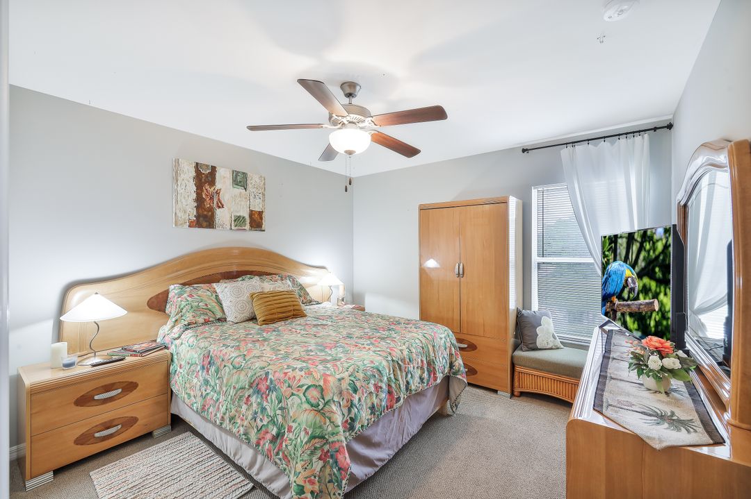 18261 Pine Nut Ct, Lehigh Acres, FL 33972