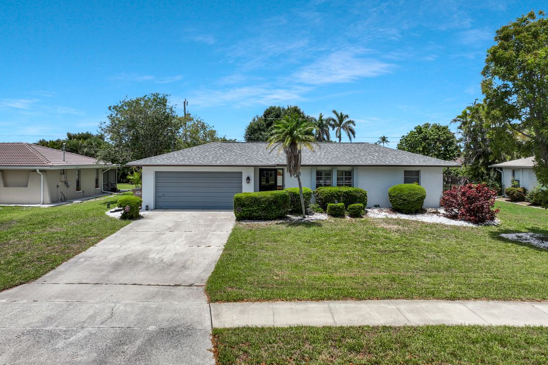 3822 Palm Tree Blvd, Cape Coral, FL 33904