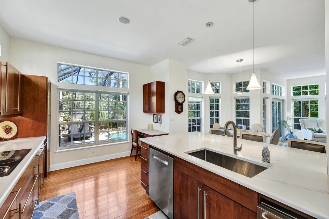 3490 Thornbury Ln, Bonita Springs, FL 34134