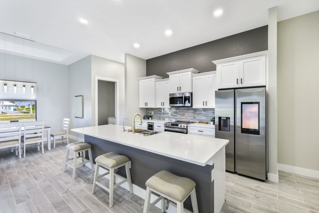 4401 NW 32nd Ln, Cape Coral, FL 33993