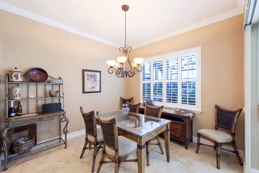 23628 Via Carino Ln, Bonita Springs, FL 34135