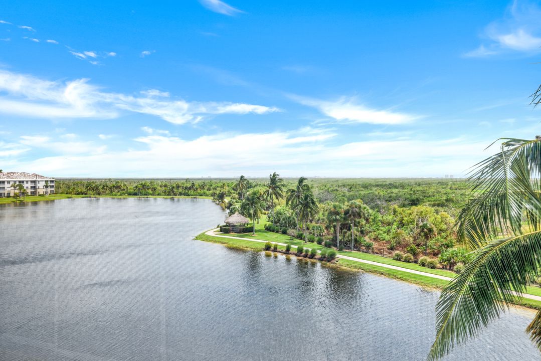 9111 Southmont Cove #305, Fort Myers, FL 33908