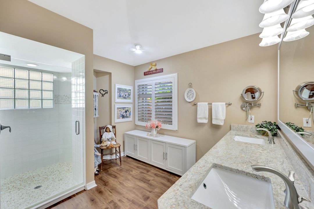 12637 Hunters Ridge Dr, Bonita Springs, FL 34135