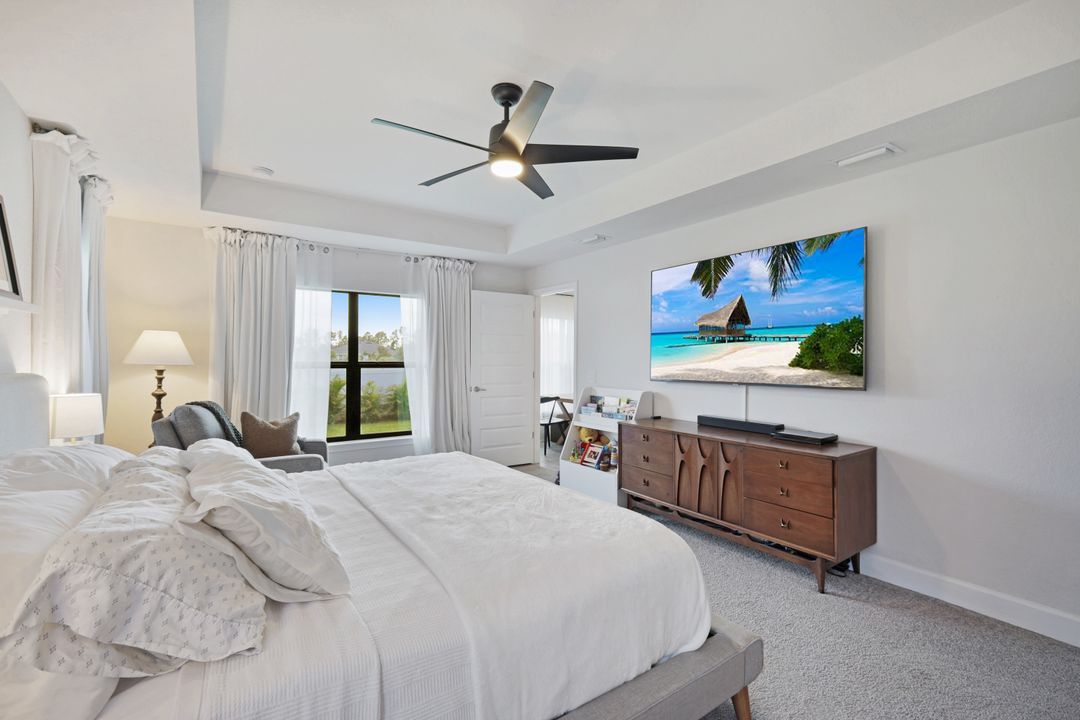 497 Windermere Dr, Lehigh Acres, FL 33972