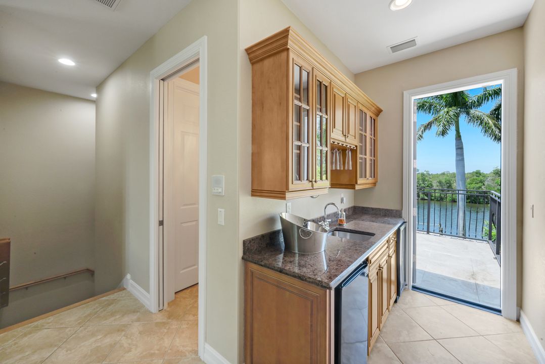 5332 SW 28th Pl, Cape Coral, FL 33914